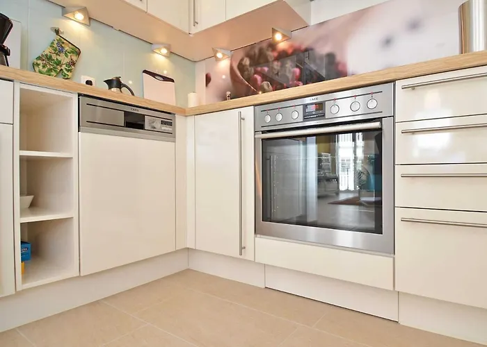 Rosa - Apt. 10 * Sellin (Rugen)