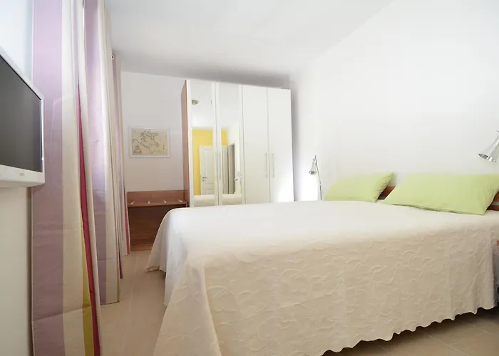 Rosa - Apt. 10 Sellin (Rugen)